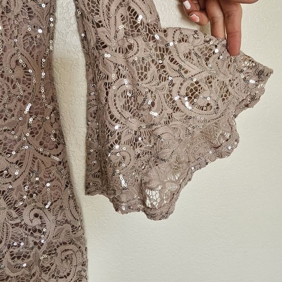 3 for $30! SALE Marina Lace Sequined Illusion Blush Sheath Bell Sleeve Dress - Picture 4 of 13